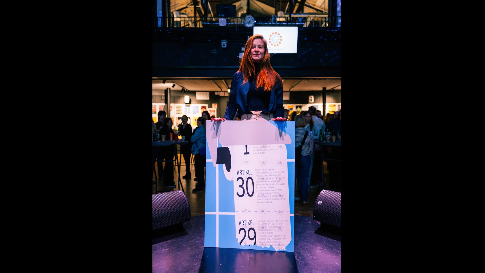 Charlotte Aste från Stockholms universitet med bidraget "Vi skiter i".