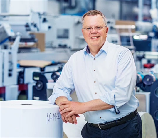 Bild på Patrik Jenemark, vd på Nordvalls Etikett.