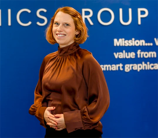 Bild på Sara Novak, vd för Miller Graphics.