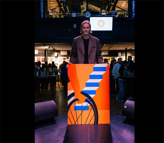 Lovisa Fock från Medieinstitutet Stockholm med bidraget "Dolda hinder".